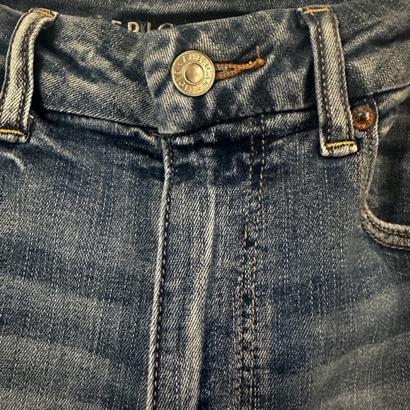 American Eagle Curvy Super Hi-Rise Shortie - Picture 2 of 10